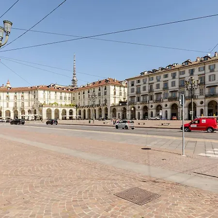 Διαμέρισμα Mansarda Piazza Vittorio Center *